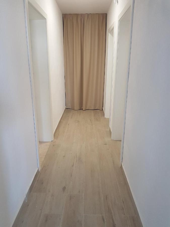 Rooms Lanterna Метайна Екстериор снимка